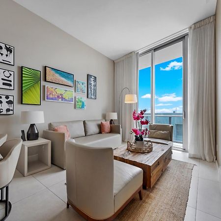 Wake Up To The Sound Of Waves In A Stylish Condo In A Luxury Resort Hollywood Dış mekan fotoğraf