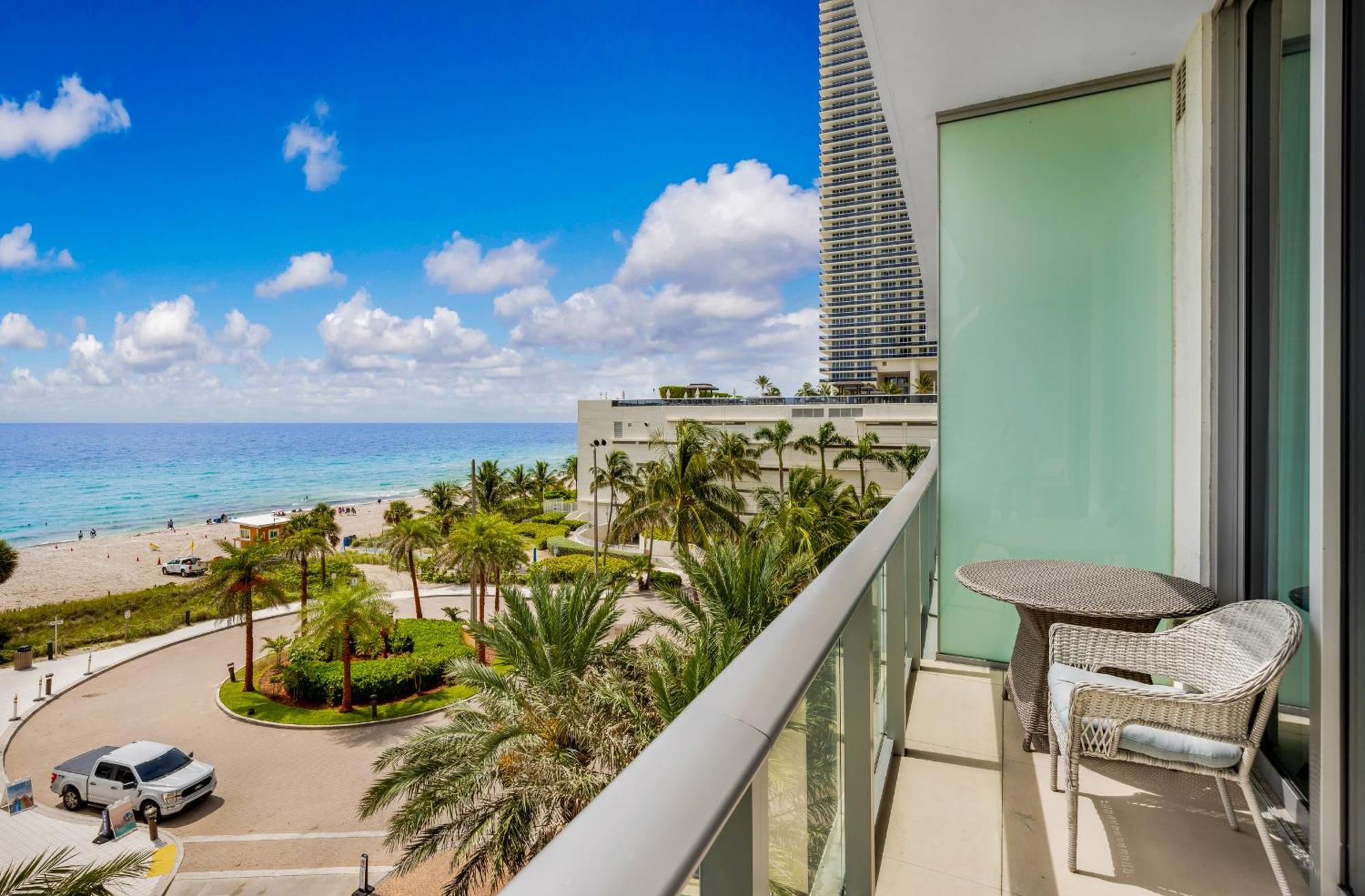 Wake Up To The Sound Of Waves In A Stylish Condo In A Luxury Resort Hollywood Dış mekan fotoğraf