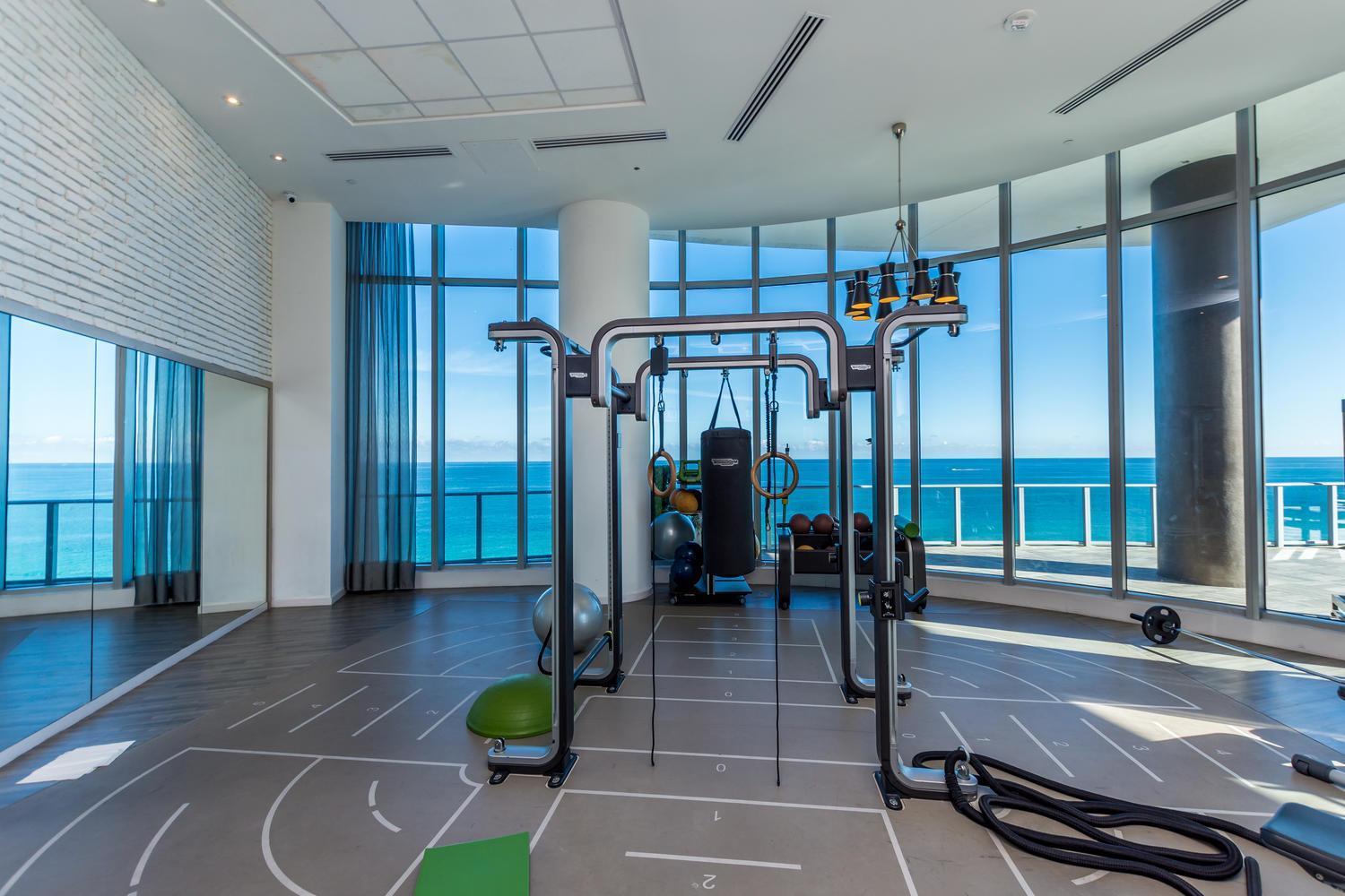 Wake Up To The Sound Of Waves In A Stylish Condo In A Luxury Resort Hollywood Dış mekan fotoğraf